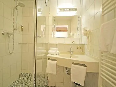 *** Hotel Airporthotel Residenz Steinenbronn Germany