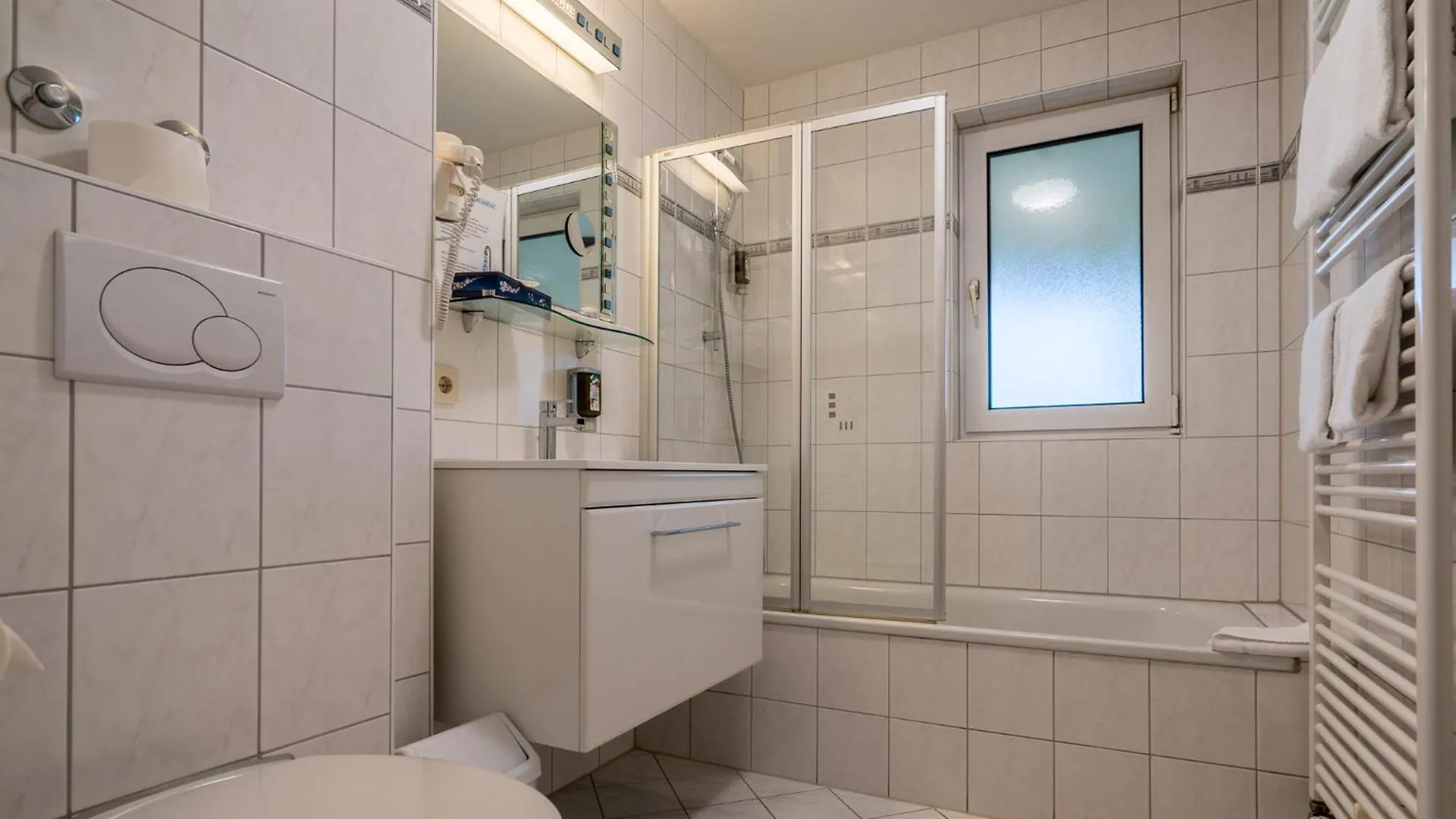 Airporthotel Residenz Steinenbronn 3*,  Deutschland