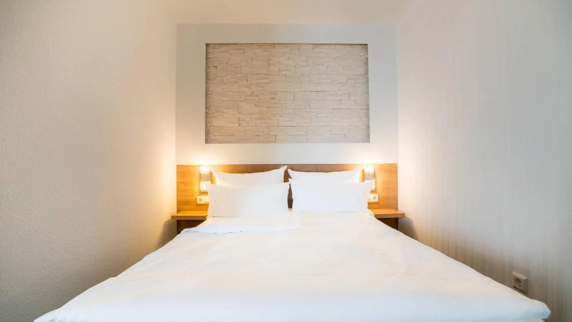 Hotel Airporthotel Residenz Steinenbronn
