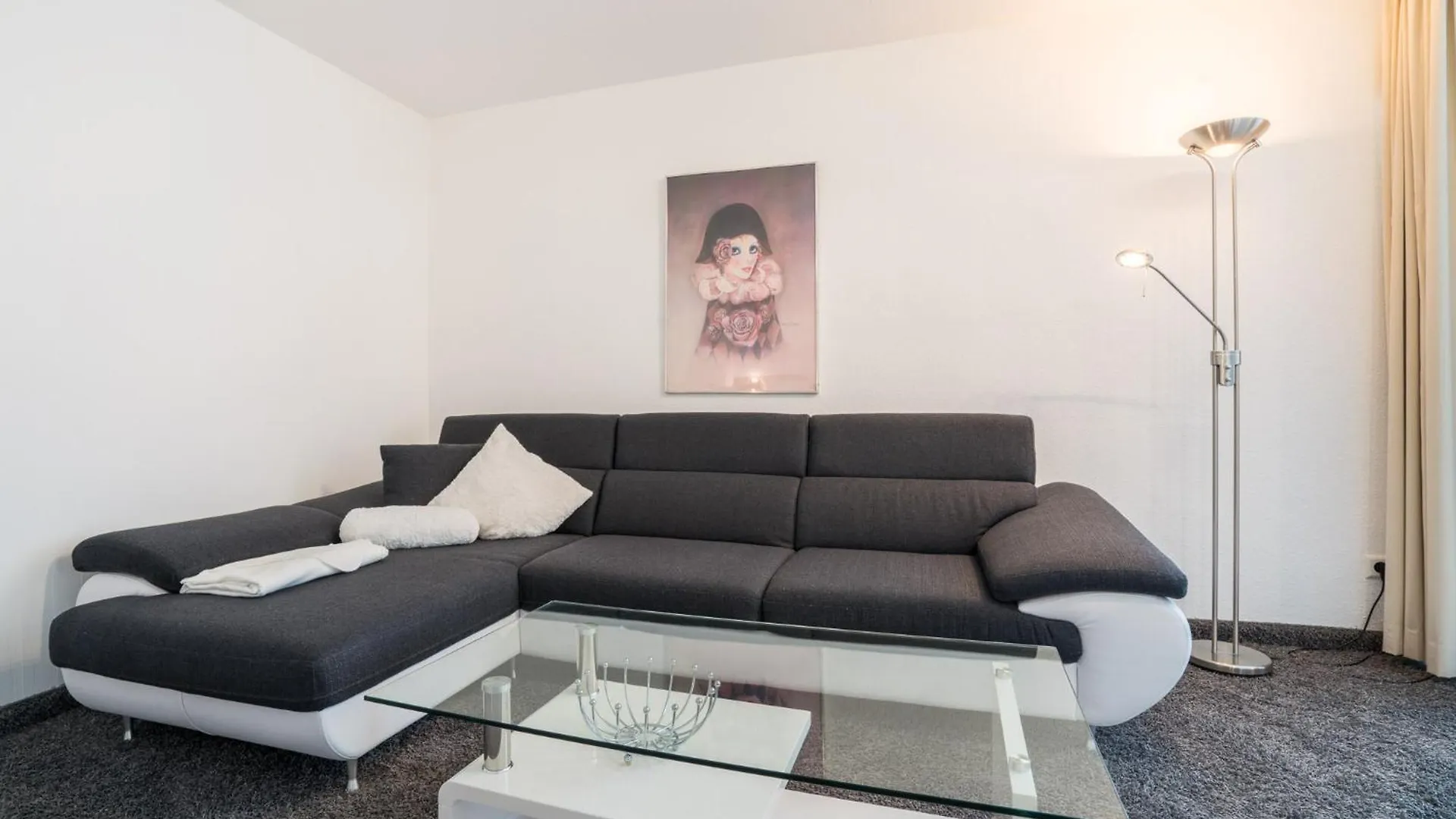 *** Hotel Airporthotel Residenz Steinenbronn Germany